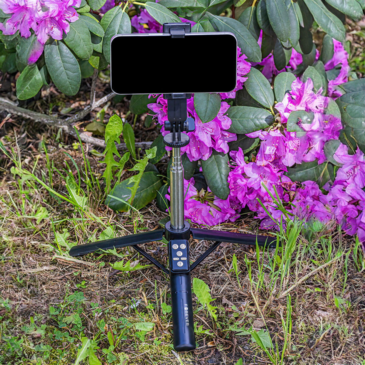 Forever Bluetooth selfie stick tripod SST-100 black - Image 11