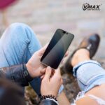 Vmax tempered glass 0.33mm 2,5D high clear privacy glass for iPhone 16 Pro Max 6,9 - Image 4