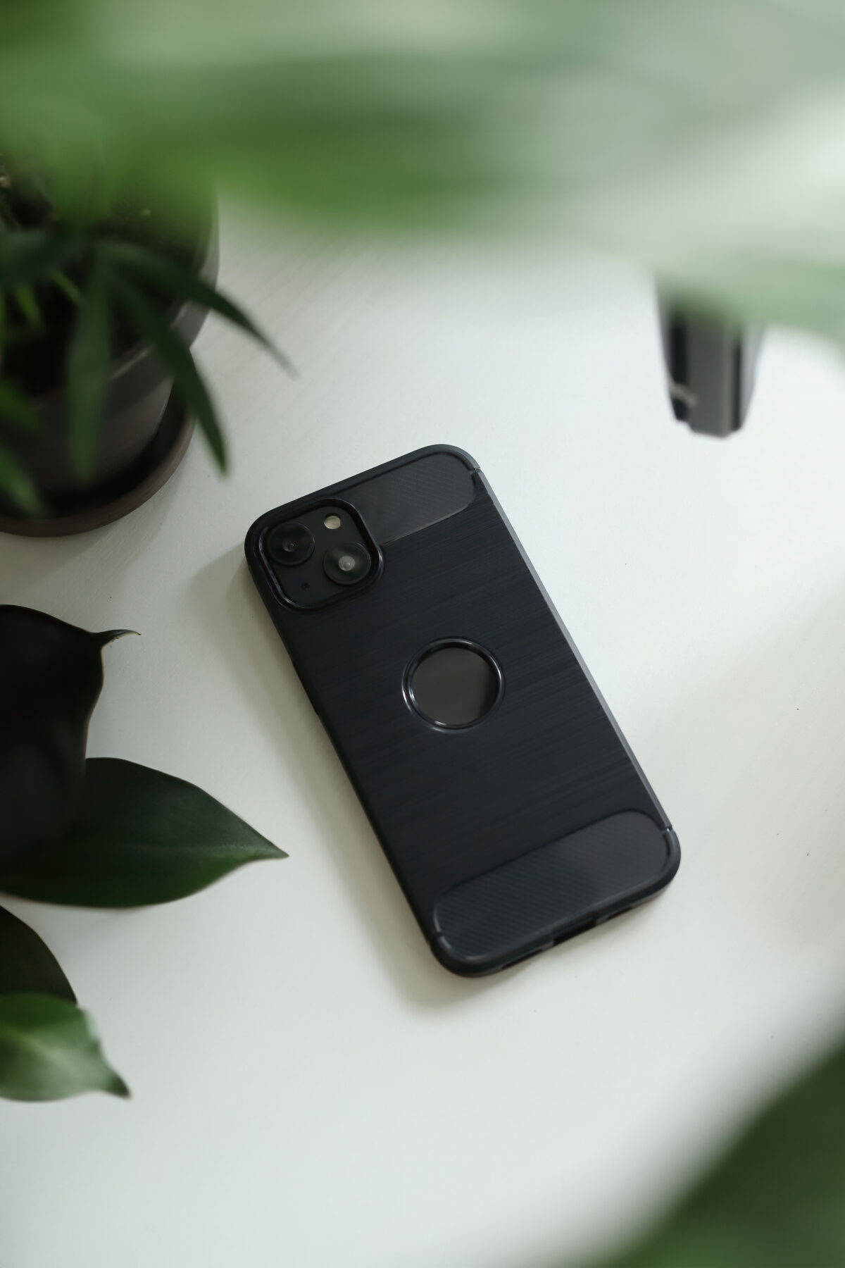 Simple Black case for Samsung Galaxy S24 black - Image 16