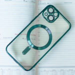 Color Chrome Mag case for iPhone 17 6,3 green - Image 13